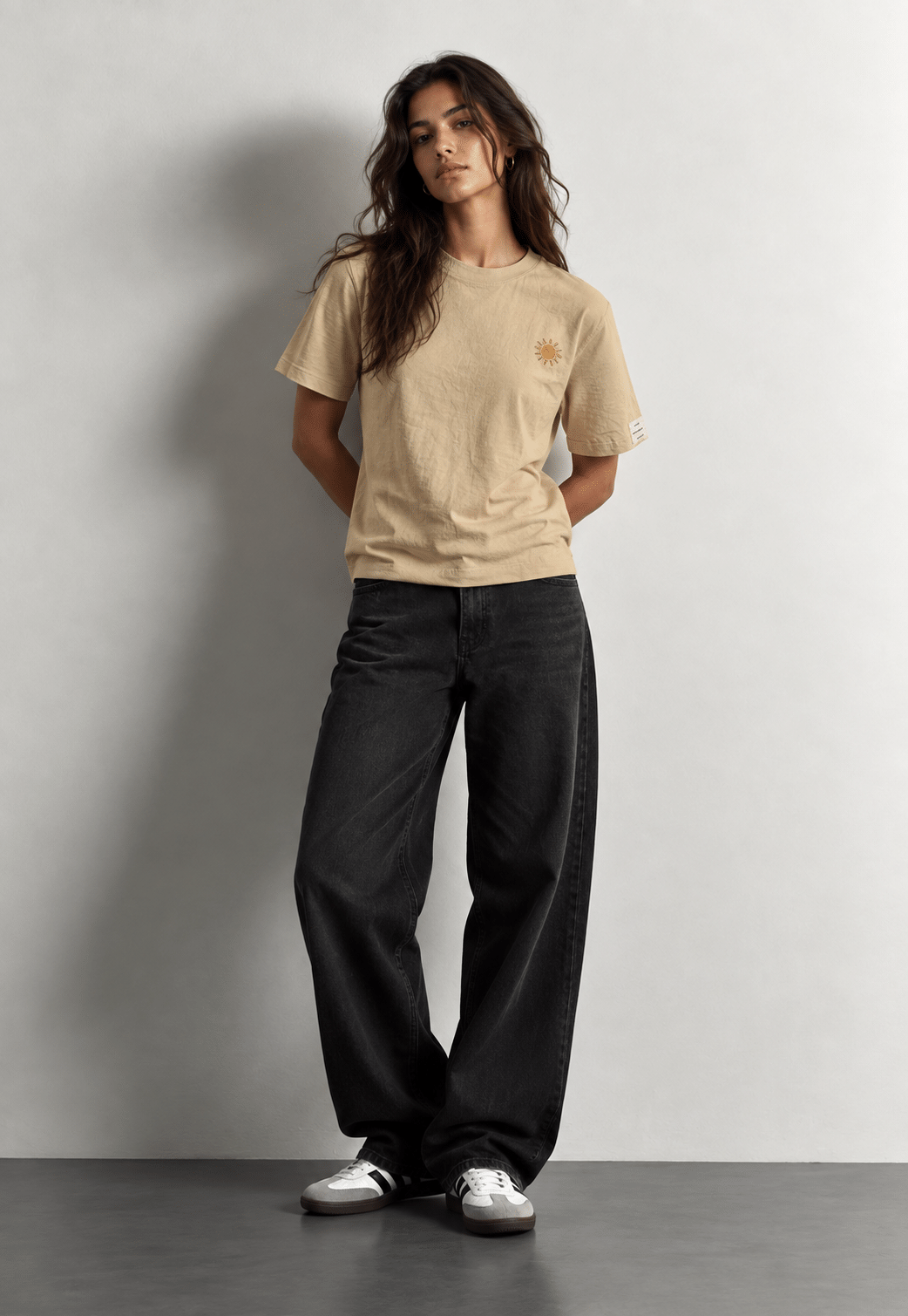 T-shirt MIVOR - Our Enlightenment Beige T-shirt